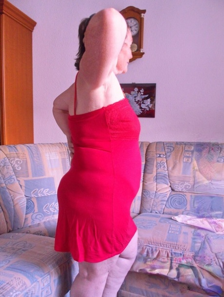 nasty granny nudes archive
