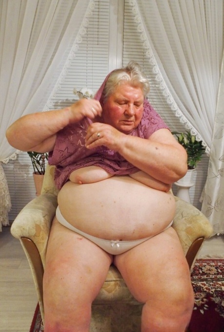 piedi bbw nudi esclusivi fotografie