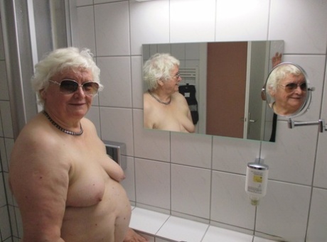 alte fette Oma xxx erwachsene bilder