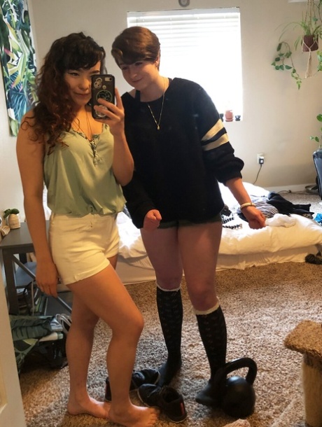amateur selfie free sex pictures
