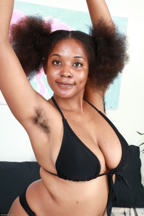 chatte poilue ébène porno xxx photos