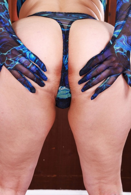 bbw bent over free img