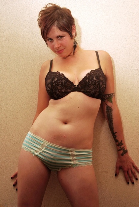 巨乳ヨガパンツ ホットポルノ 写真