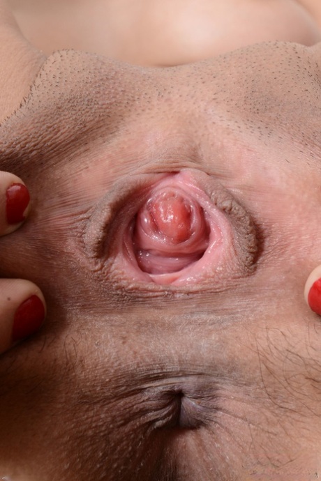 tight shaved pussy free picture