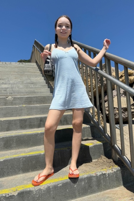 latina pequena muito perfeito arquivo