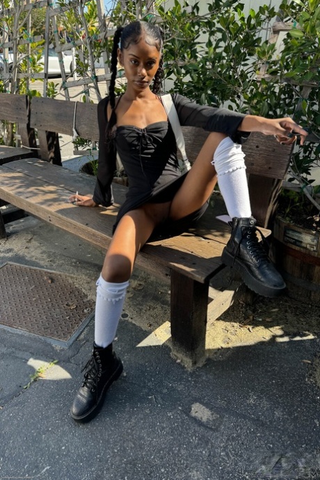 熟女マッサージ ホットポルノ 写真
