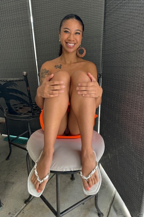 bellissimo ebano sexy gratis img