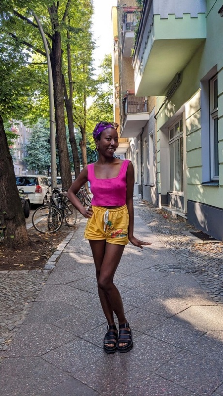 skinny black free porn pictures