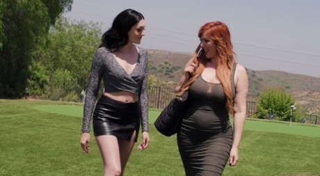 curvy lesbian nudes pics