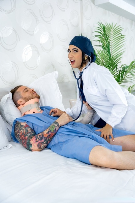 lékař nahé porno snímky