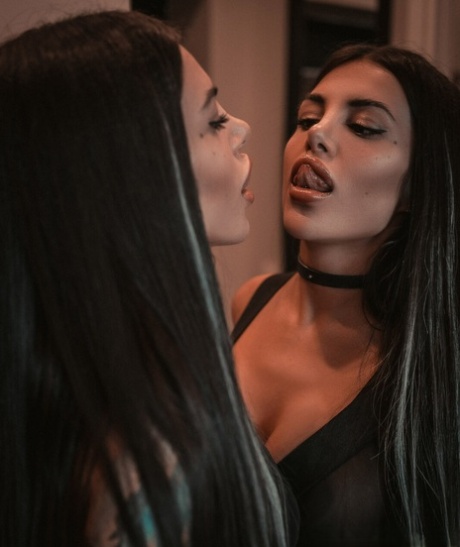 model se středovým rozložením sex horký obrázky