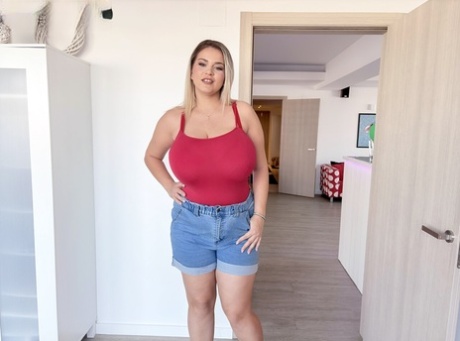 big tits mom free porn photo