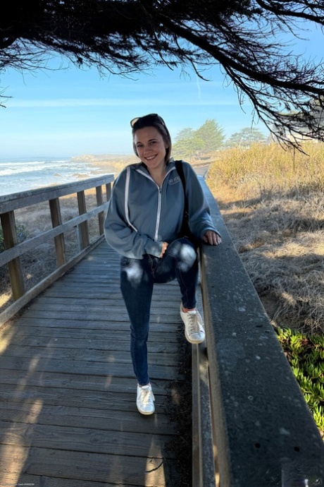 amateur beach sex img