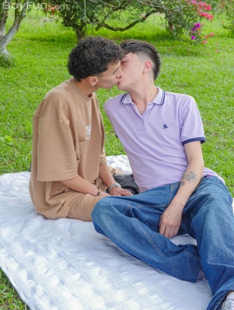 cute gay sexy xxx photo