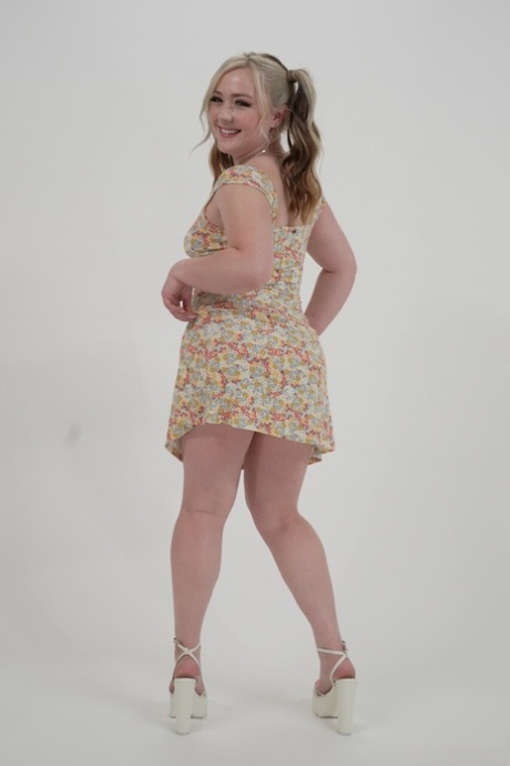 アマチュアカレッジ 無料セクシー 写真