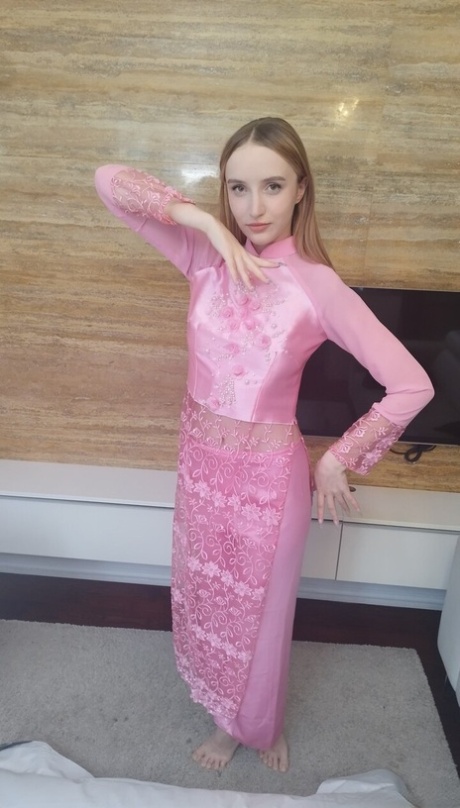 underdanig dejlig erotisk Foto