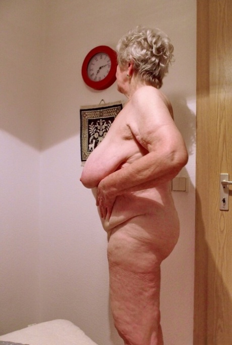 old granny hd photo