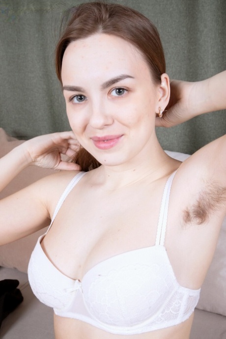 natural hairy hot naked img