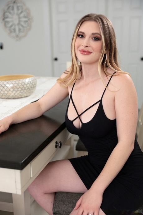 mamá morena desnudos pornograficos imágenes