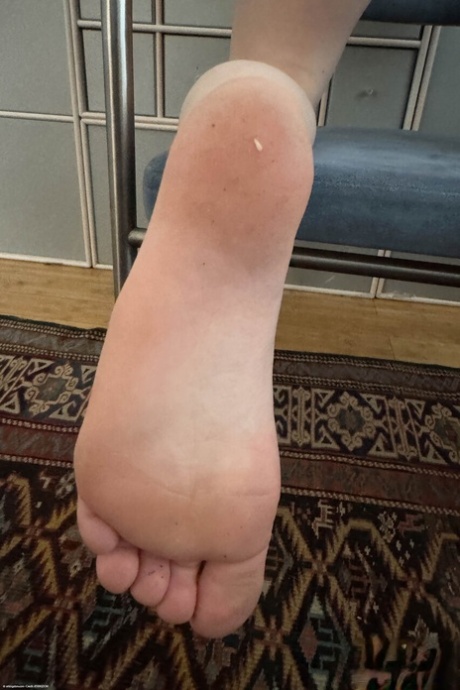 日焼けしたティーン セクシー裸 ギャラリー