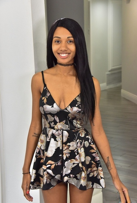 Alexis Avery beautiful pornstar gallery