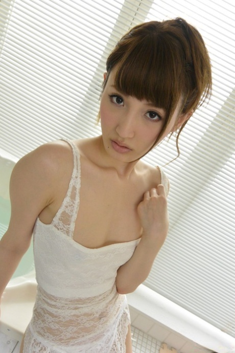 mager japansk sex gallerier