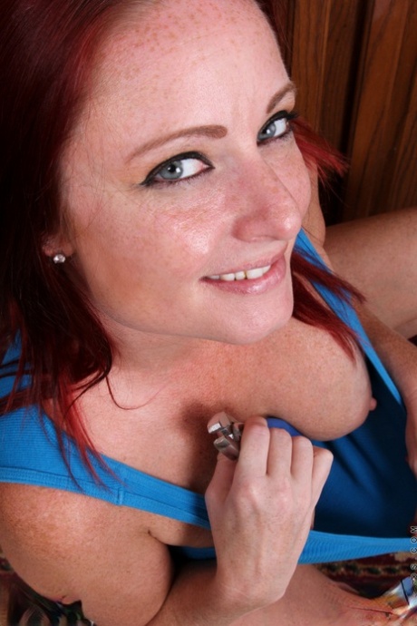 Sandi Lymm sex pornstar pictures
