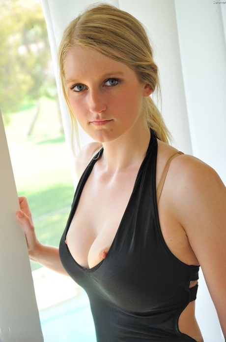 blondynka solo seks hd fotka