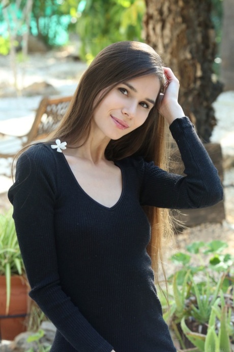 skinny russian free naked photos