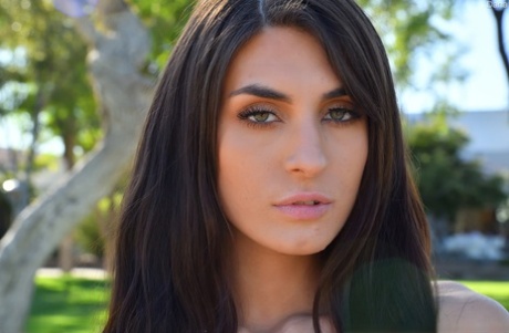 joli visage art érotique img